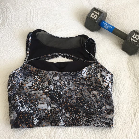 Fabletic Sports Bra - Picture 2 of 4